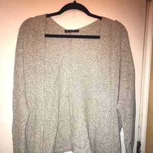 NWOT Brandy Melville Cardigan ‼️‼️